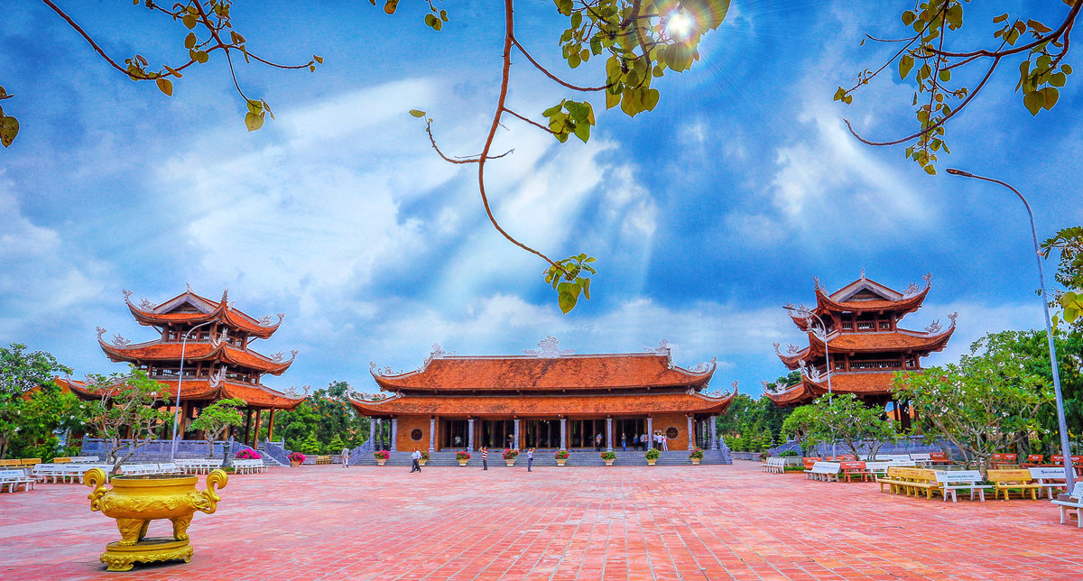Thiền viện Trúc Lâm Phương Nam Image 2